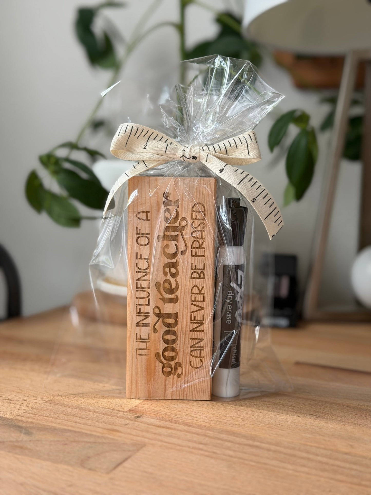 The Influence of a Good Teacher Can Never Be Erased Gift Set