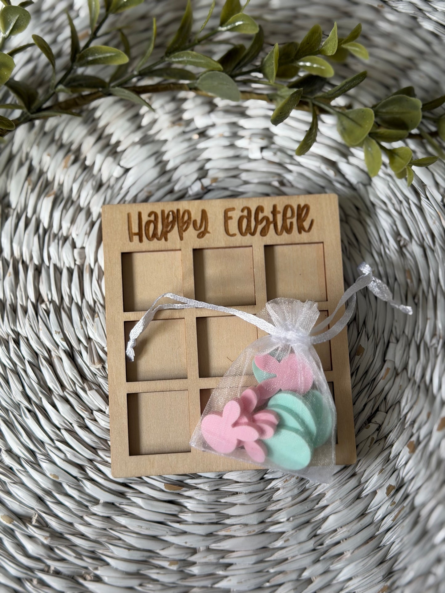 Easter Tic Tac Toe Game