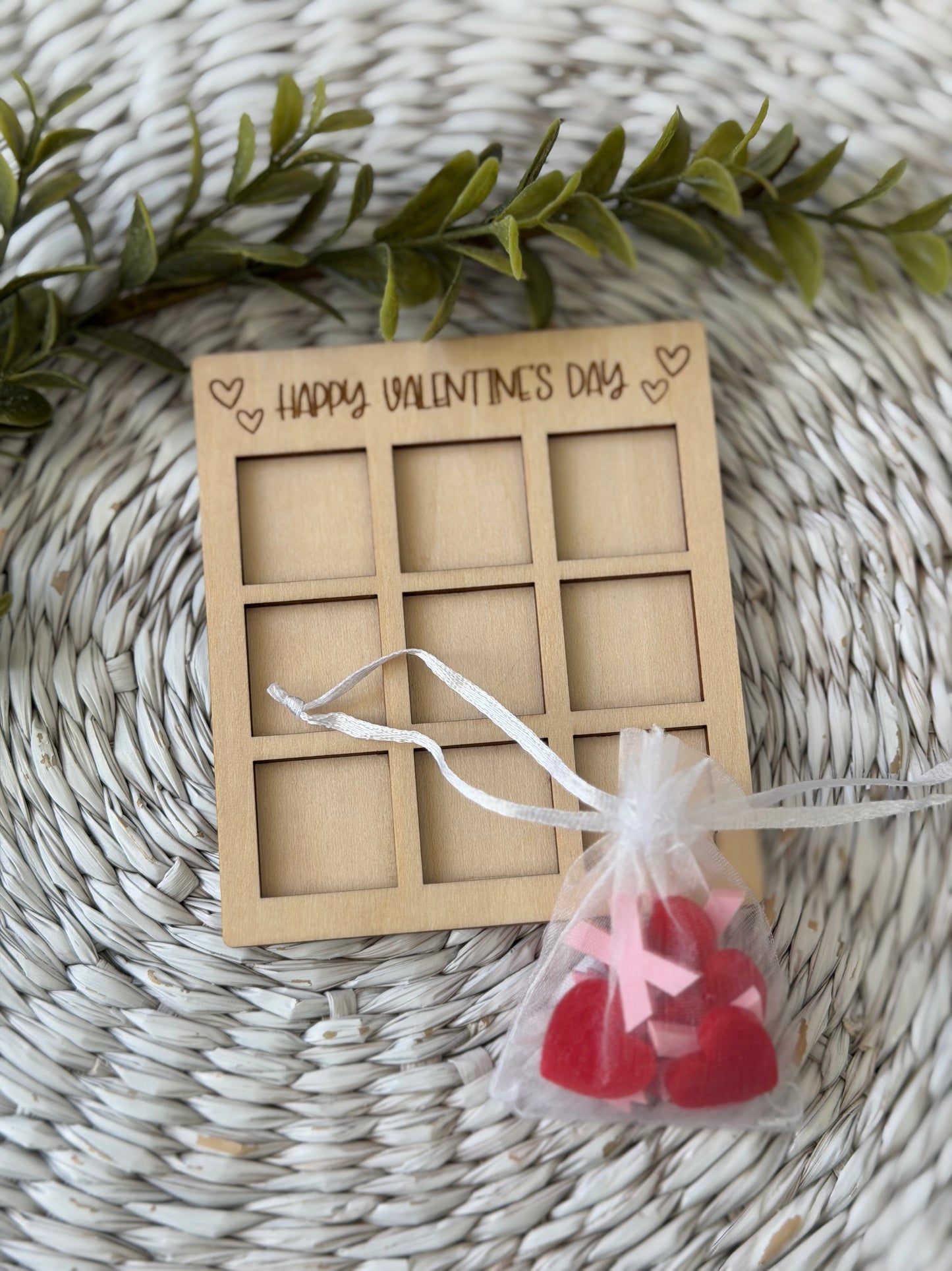 Valentine's Day Tic Tac Toe Game