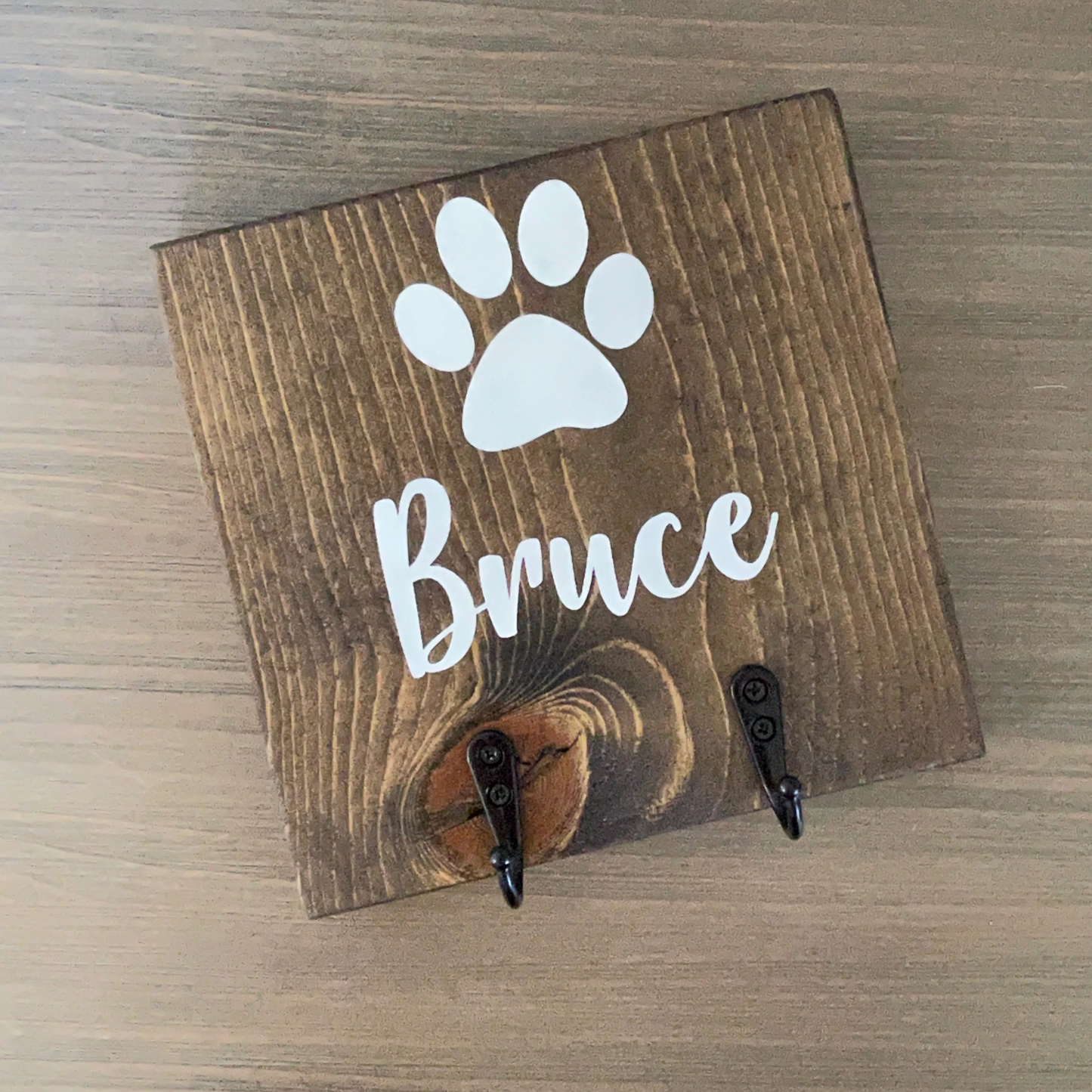 Personalized Leash Hanger